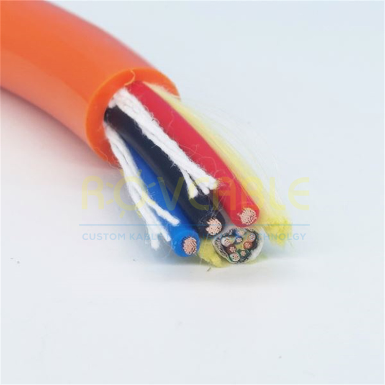 POWER AND DATE Underwater  cable (2).jpg